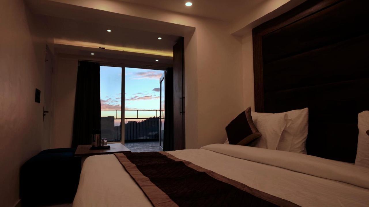Hotel Brite Star Mussoorie Dış mekan fotoğraf